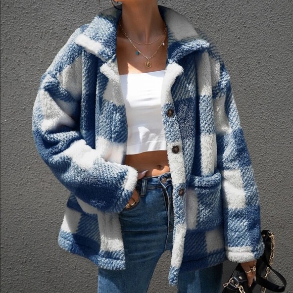 Jackets & Blazers - Gingham plaid button down teddy coat